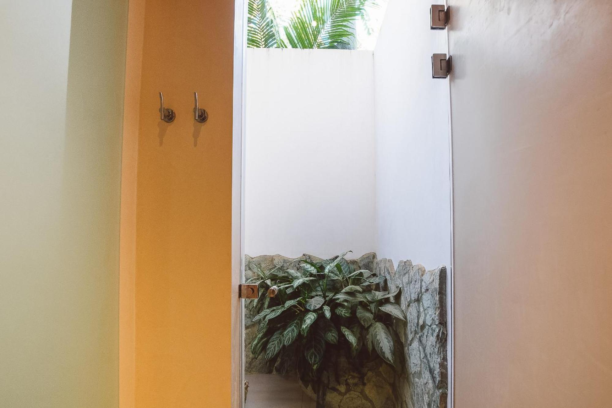 Iluminar Beachfront Suites Nosara Pokój zdjęcie