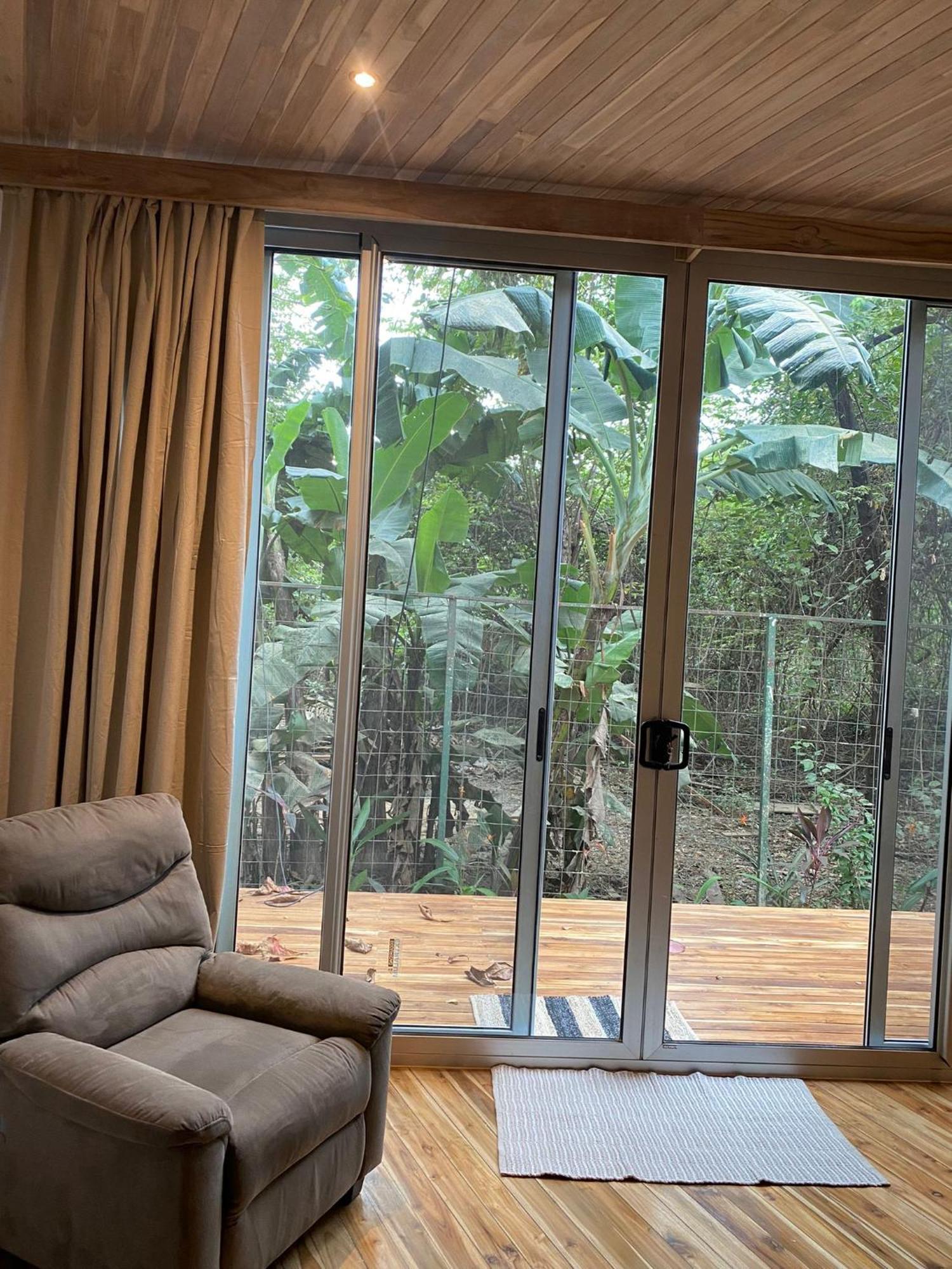 Iluminar Beachfront Suites Nosara Pokój zdjęcie